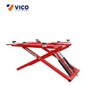 Mid-rise scissor lift, model B